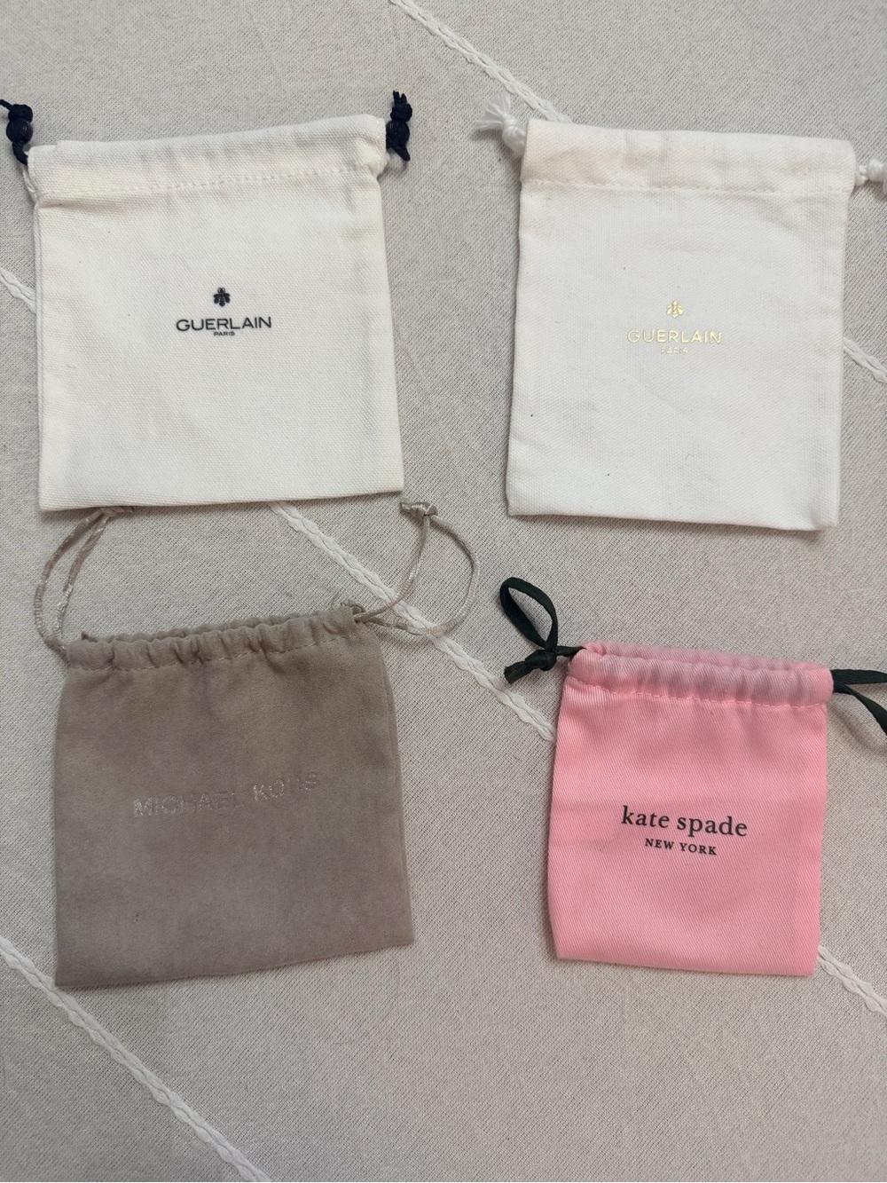 Bundle Gerlain, Michael kors and kate spade Pink Drawstring Jewelry Pouch